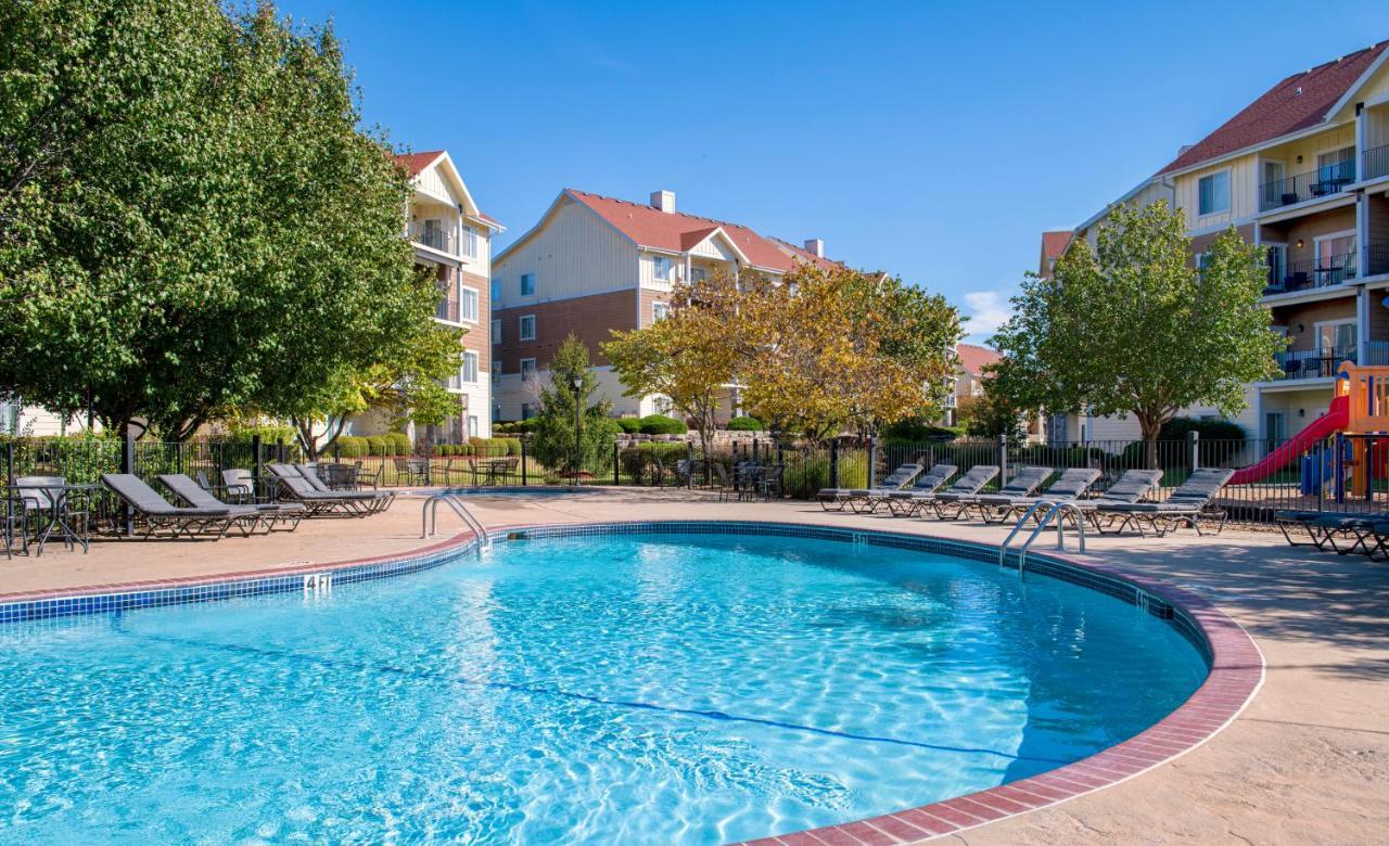 Club Wyndham Mountain Vista Hotel Branson Exterior photo